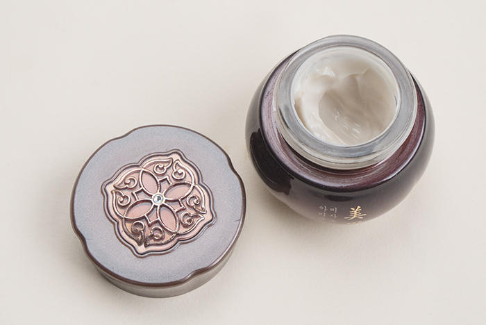 missha misa cho bo yang eye cream
